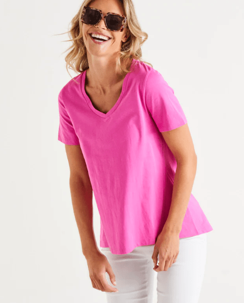 Load image into Gallery viewer, Betty Basics Womens Luella Tee

