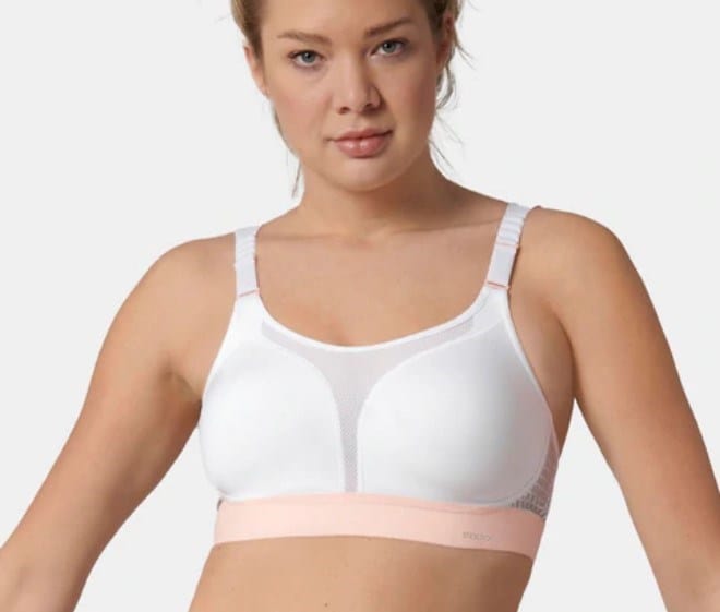 Load image into Gallery viewer, Triumph Womens Triaction Extreme Lite Sports Bra
