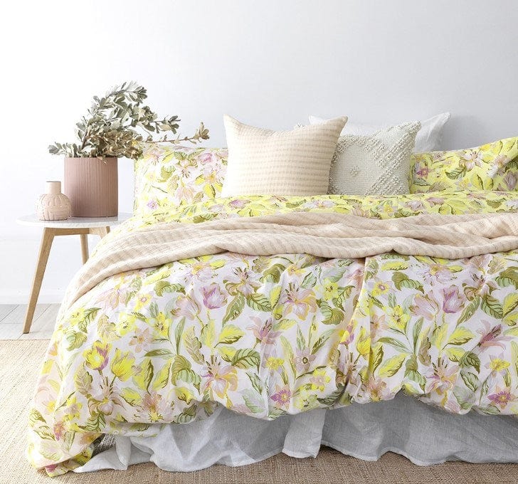 Load image into Gallery viewer, Bambury Phoebe Quilt Cover Set Double
