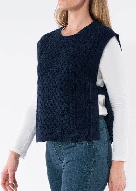 Load image into Gallery viewer, Jump Womens Cable Vest
