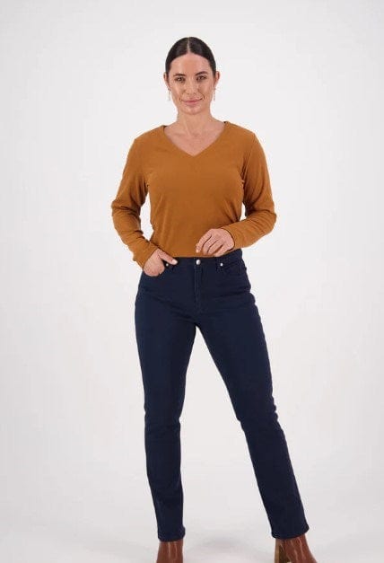Vassalli Womens Slim Leg Knit Jean