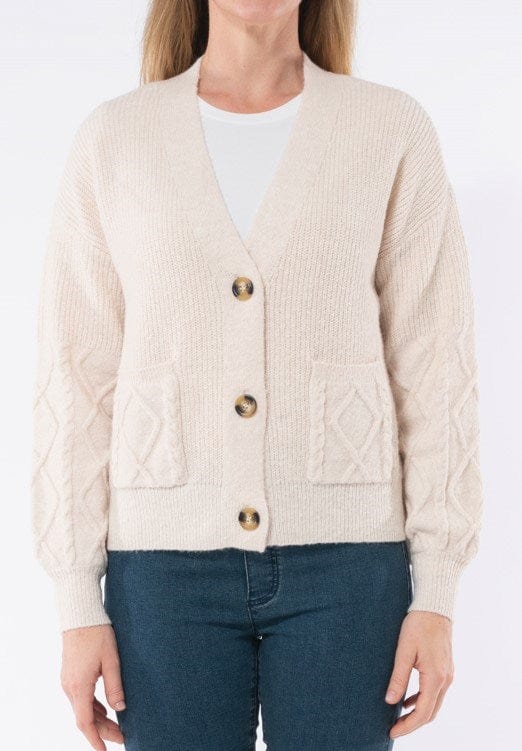 Load image into Gallery viewer, Jump Womens Cable Detail Cardigan
