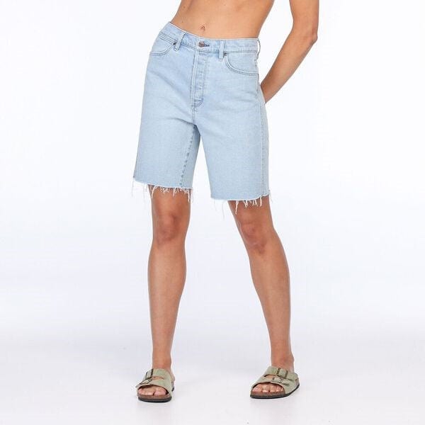 Load image into Gallery viewer, Wrangler Womens Frances Shorts
