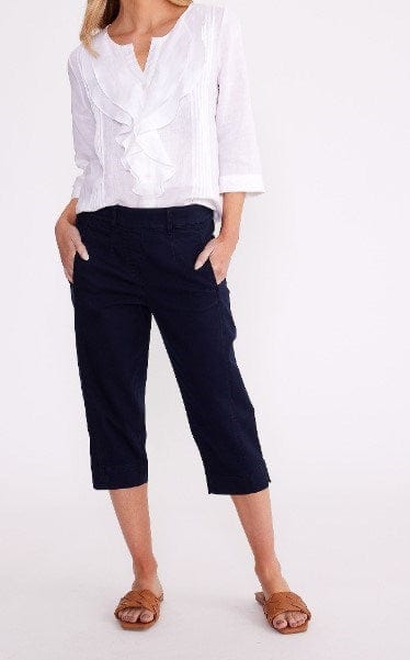Load image into Gallery viewer, Yarra Trail Womens Pannelled Capri Pants
