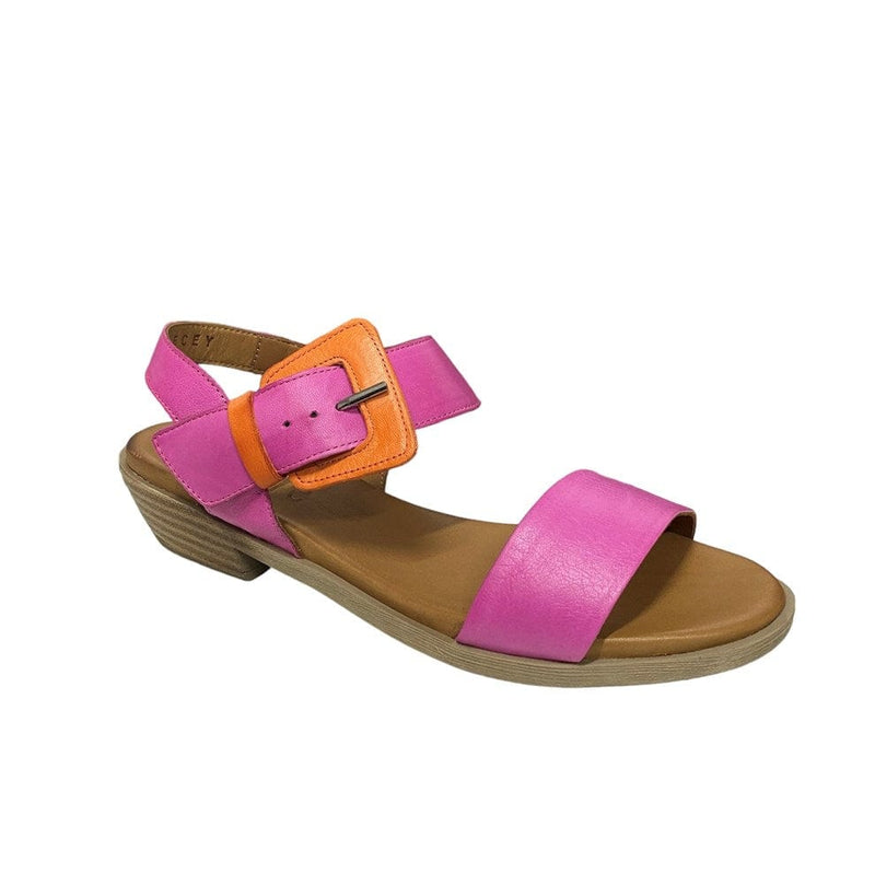 Load image into Gallery viewer, Rilassare Womens Leecey Sandals

