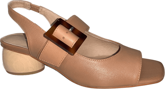 Diana Ferrari Womens Fabela Leather Sandal