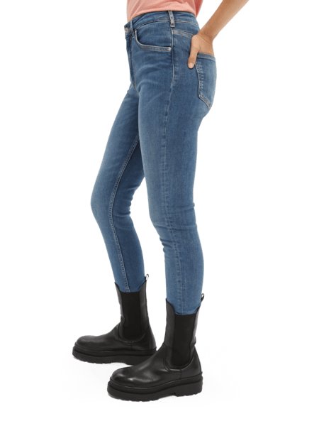 Load image into Gallery viewer, Scotch &amp; Soda Womens Haut skinny jeans — Bathed in Blue
